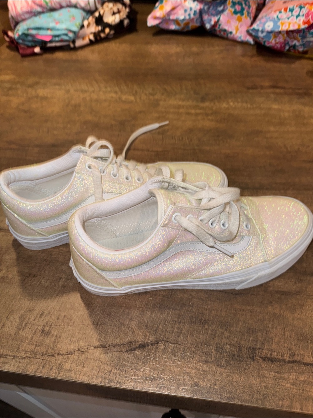 Vans Old Skool UV Color Changing Glitter Sneakers Women’s 9.5 Pink White